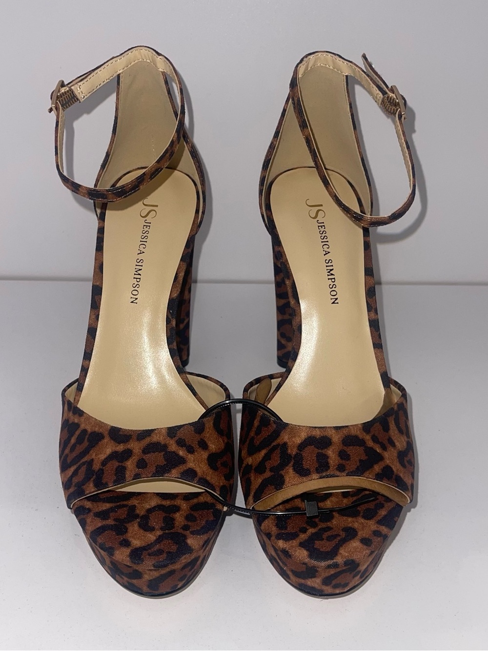 JS Jessica Simpson Izzella Womens Round Open Toe Chunky Heel Pumps